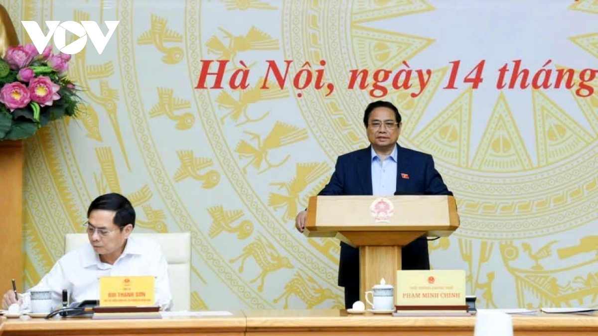 PM orders crackdown on smuggling and trade in contraband, counterfeit goods